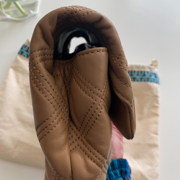 Tory Burch Fleming Soft Clutch - Picture 6 of 11